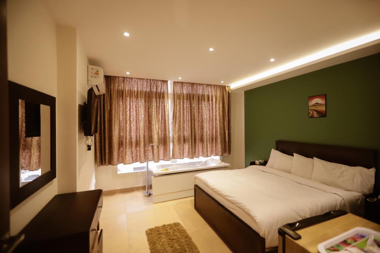 King Khafren View Inn Kafret el-Gabal Exterior foto