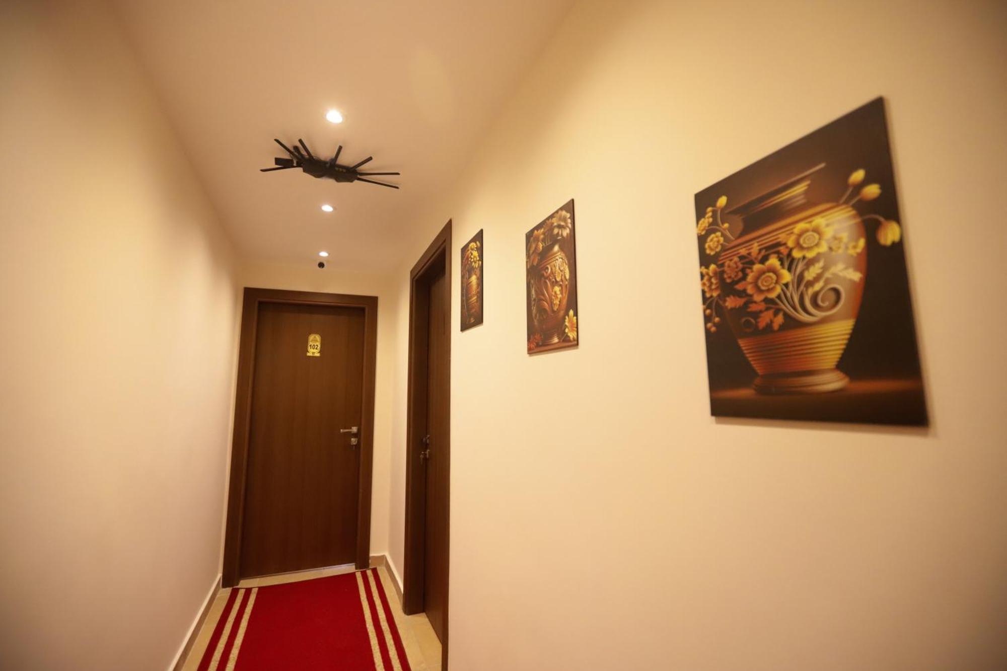 King Khafren View Inn Kafret el-Gabal Exterior foto