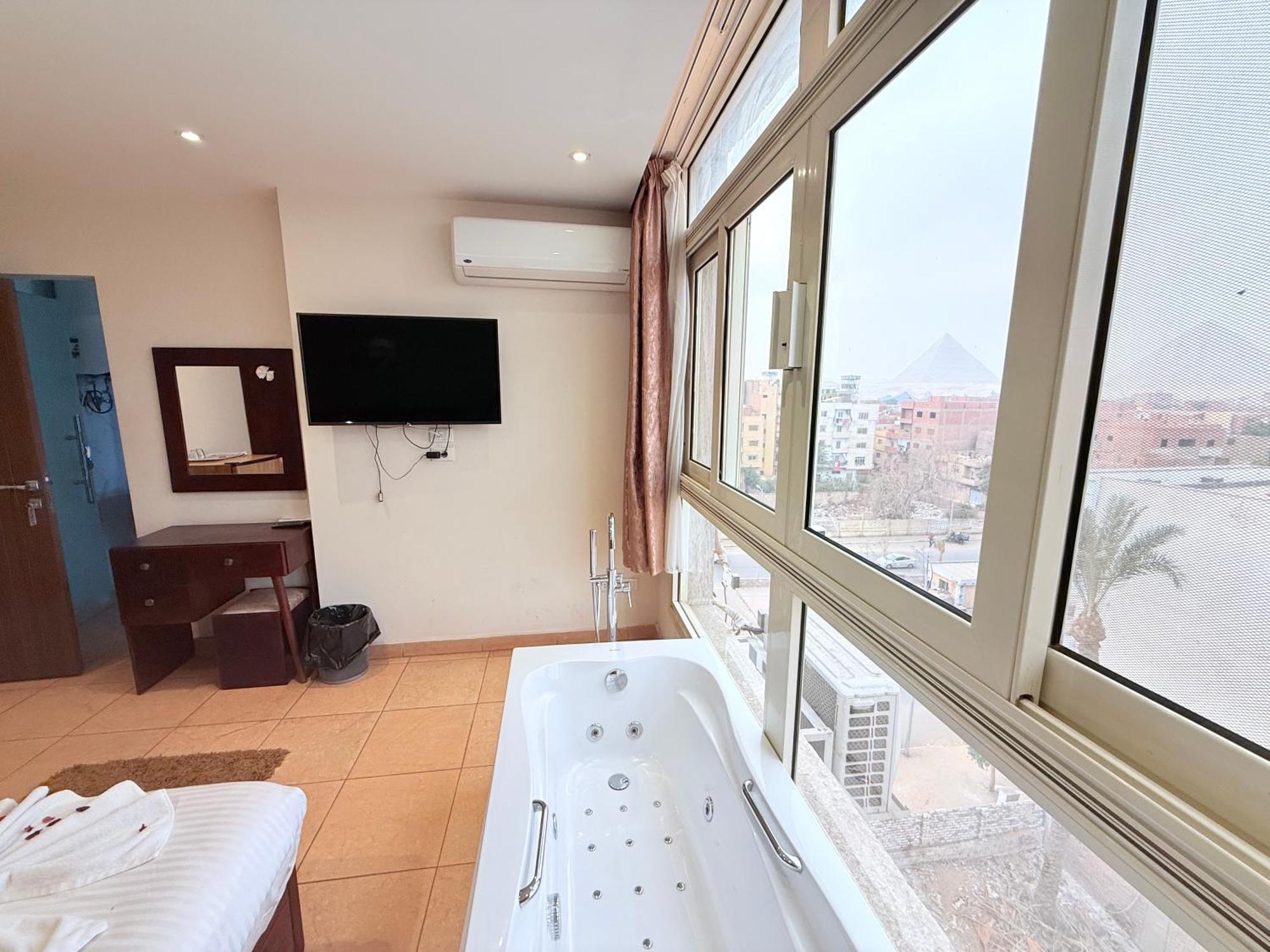 King Khafren View Inn Kafret el-Gabal Exterior foto