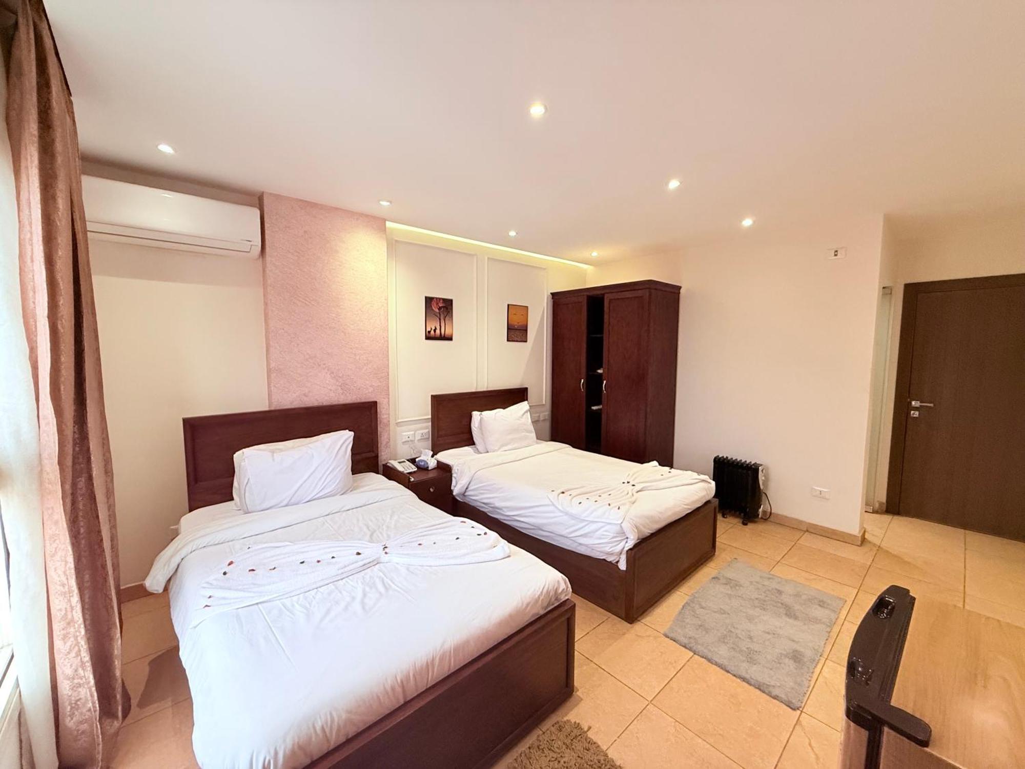 King Khafren View Inn Kafret el-Gabal Exterior foto