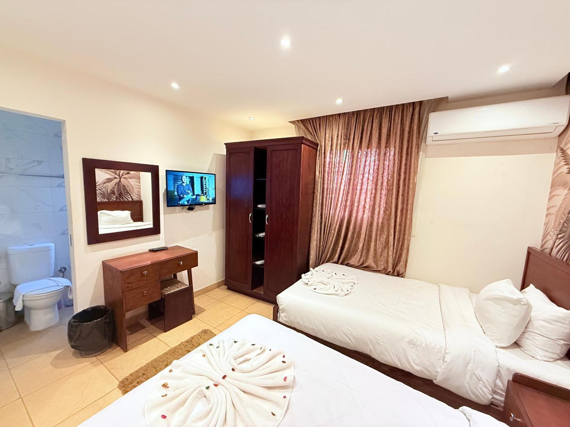 King Khafren View Inn Kafret el-Gabal Exterior foto